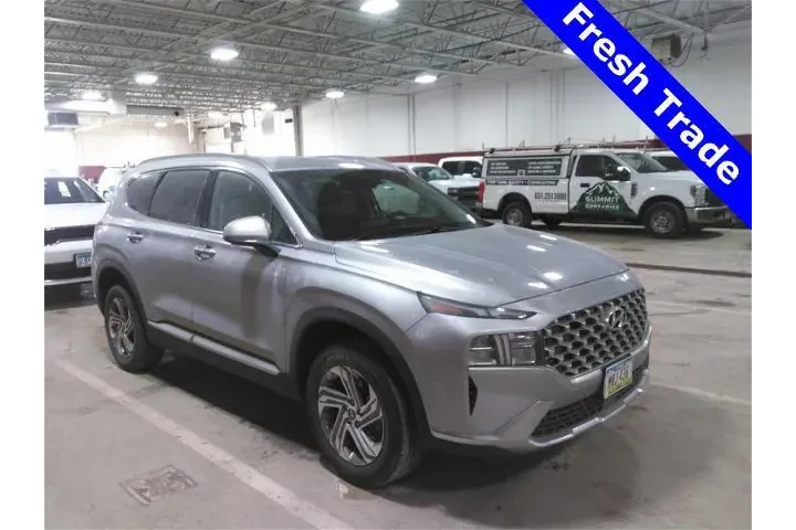 $18739 : Hyundai SANTA FE 2022 AWD SE image 2