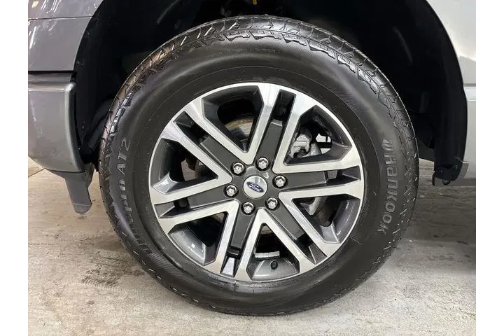 $37999 : Ford F-150 2023 4x4 XL 4dr S image 2