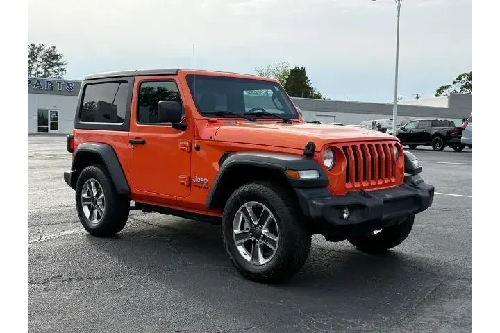 $20000 : Jeep Wrangler 2020 4x4 Willy image 2