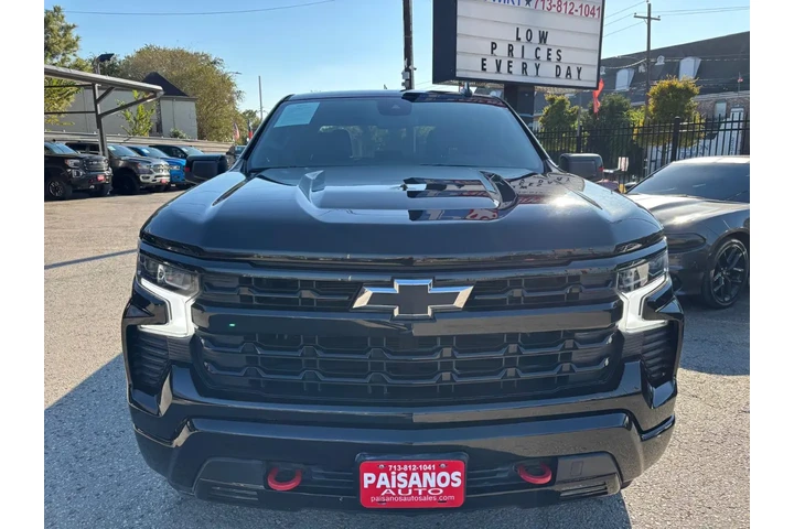2022 Silverado 1500 RST image 2