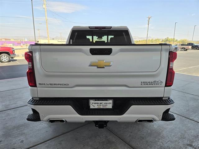 $74035 : New 2024 Silverado 1500 High image 5