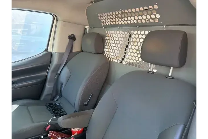 $9990 : Nissan NV200 2015 S 4dr Carg image 3