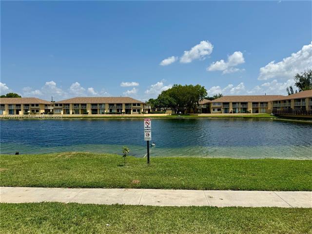 $2467 : Miami Lakes Renta Facil. image 8