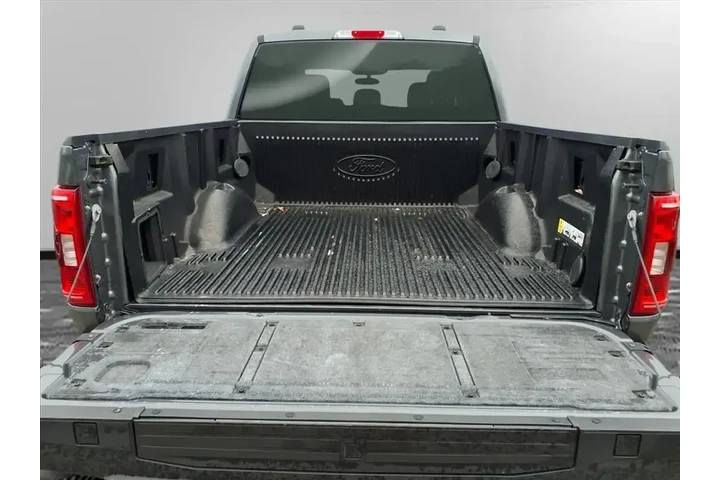 $37500 : Ford F-150 2022 4x4 XLT 4dr image 6