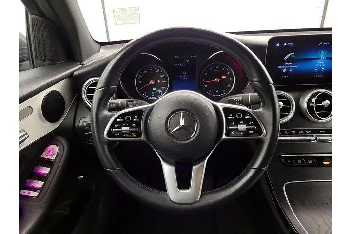 $29998 : Mercedes-Benz GLC 2022 GLC 3 image 10