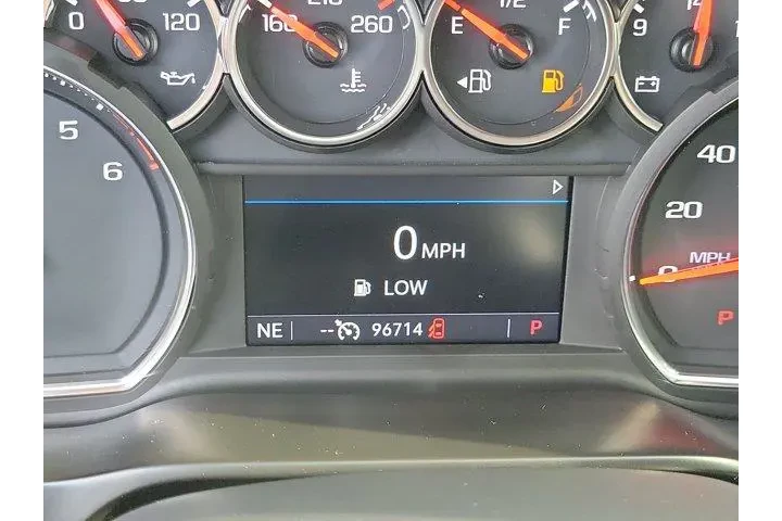 $26000 : Chevrolet Silverado 1500 202 image 7