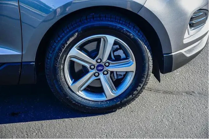 $21987 : Ford Edge 2022 AWD SEL 4dr C image 9