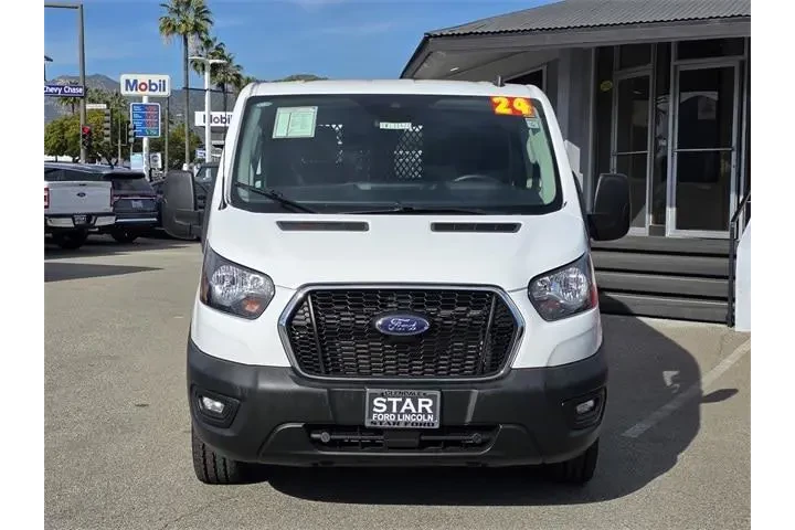 $32595 : Ford Transit 2024 250 3dr SW image 2