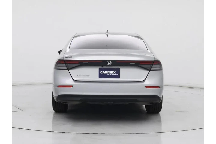 $25998 : Honda Accord 2024 EX 4dr Sed image 6