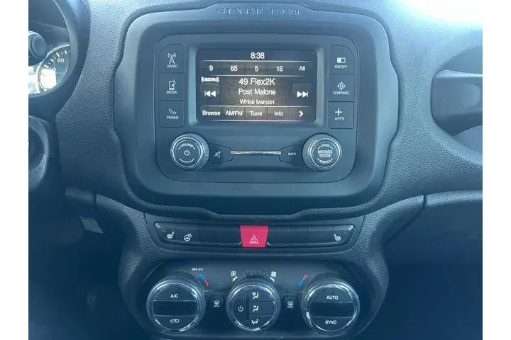 $11995 : Jeep Renegade 2017 Limited 4 image 10