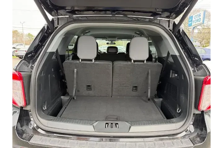 $30900 : Ford Explorer 2023 AWD XLT 4 image 7