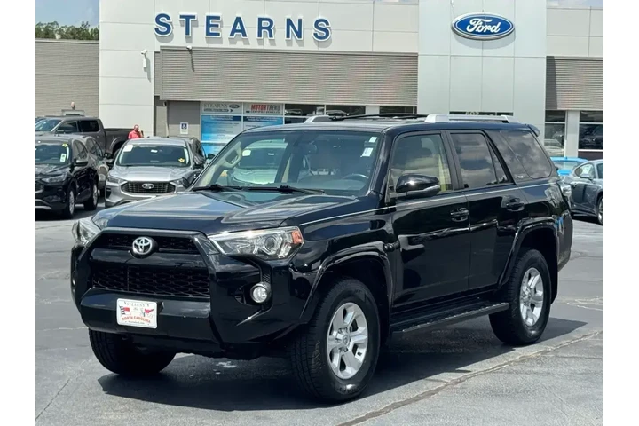 $32974 : Toyota 4Runner 2018 4x4 SR5 image 2