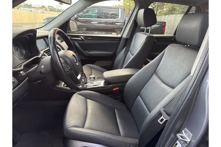 $13938 : BMW X3 2016 AWD xDrive28i 4d image 8