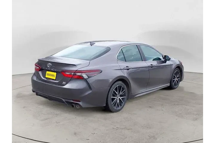 $29288 : Toyota Camry 2024 AWD SE 4dr image 5