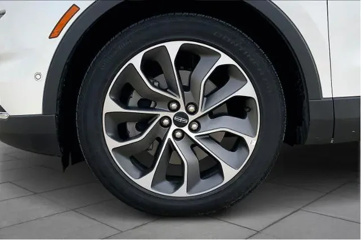 $32358 : Lincoln Nautilus 2021 Reserv image 10