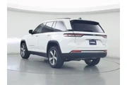 $31998 : Jeep Grand Cherokee 2022 4x4 thumbnail