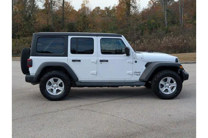 Jeep Wrangler Unlimited 2018 image 7