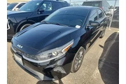 $16991 : Kia Forte 2023 LXS 4dr Sedan thumbnail