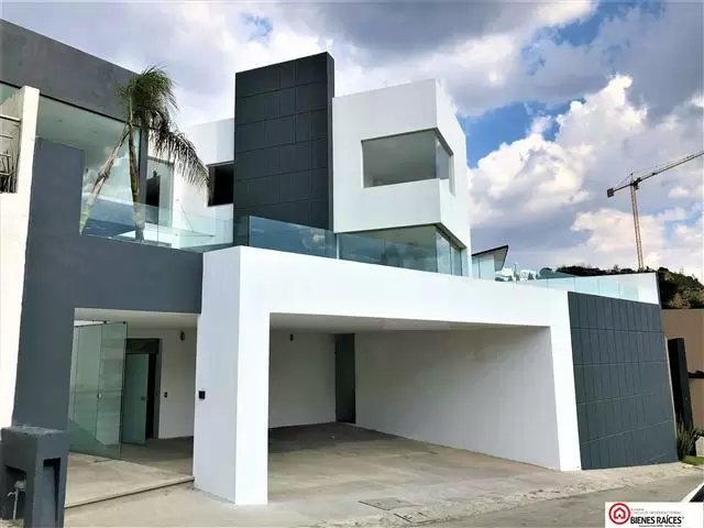 Mr. Brókers Inmobiliarios image 3
