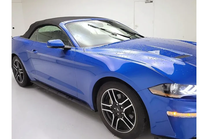 $28998 : Ford Mustang 2020 EcoBoost 2 image 1
