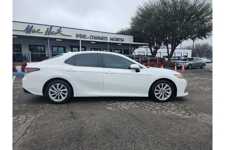 $19999 : Toyota Camry 2023 LE 4dr Sed image 2