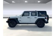 $26898 : Jeep Wrangler Unlimited 2022 thumbnail