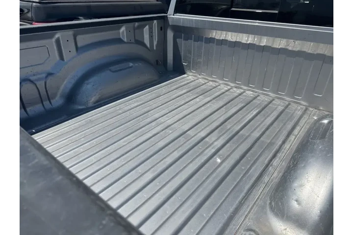 $32400 : Ram 1500 2022 4x4 Big Horn 4 image 6