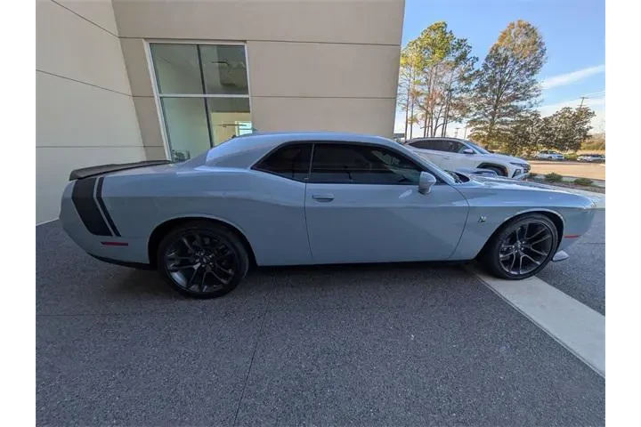 $38991 : Dodge Challenger 2021 R/T Sc image 6