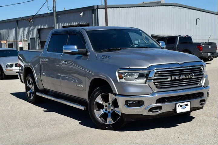 $24989 : Ram 1500 2019 4x4 Laramie 4d image 7