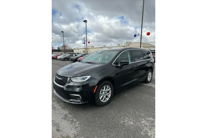 $25467 : Chrysler Pacifica 2023 Touri image 1