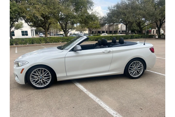 $18995 : 2016 BMW M235i image 5