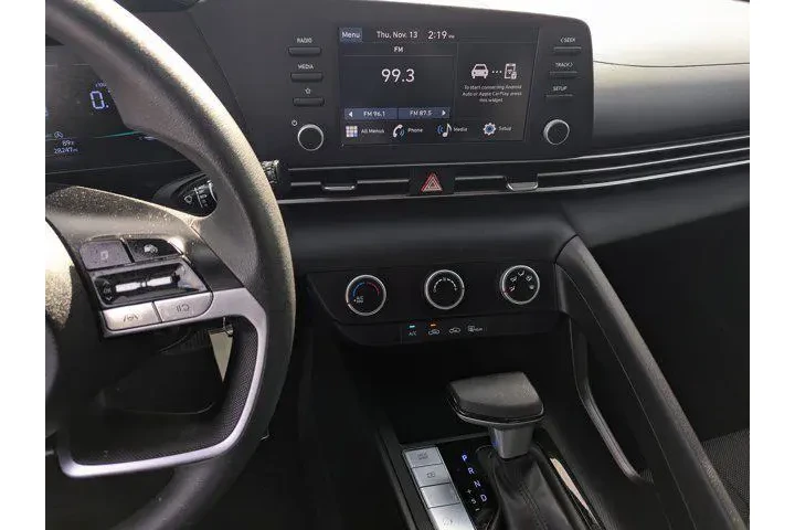 $20999 : Hyundai ELANTRA 2024 SE 4dr image 10