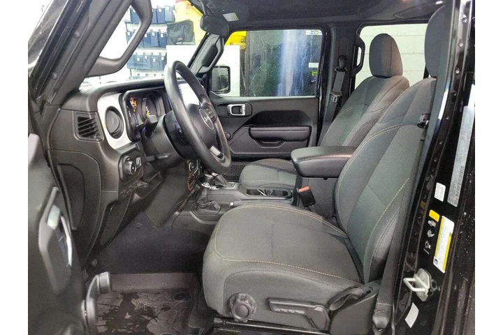 $32998 : Jeep Wrangler 2024 4x4 Sport image 10