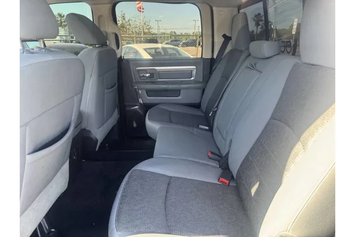 $11797 : 2013 RAM 1500 Lone Star image 7