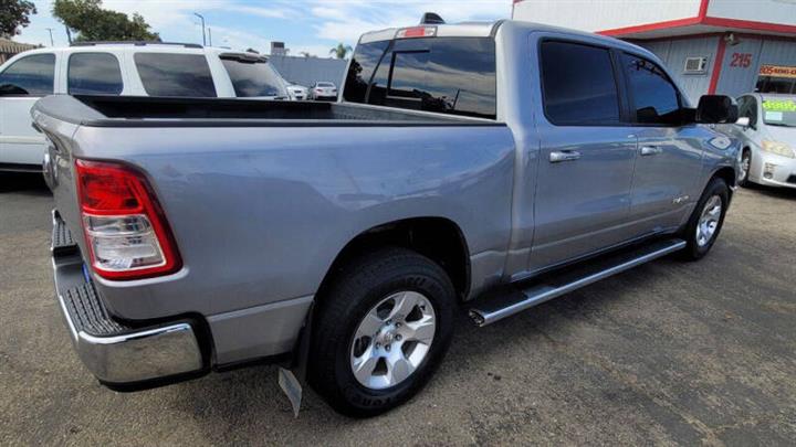 $17995 : 2019 RAM 1500 Big Horn image 5