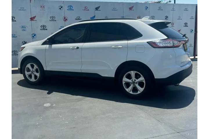 $8995 : 2016 Edge 4dr SE FWD image 8
