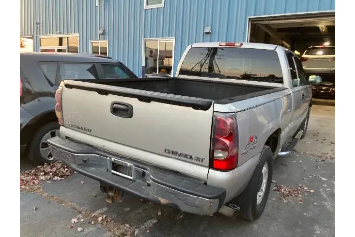 $10900 : 2004 Silverado 1500 image 5