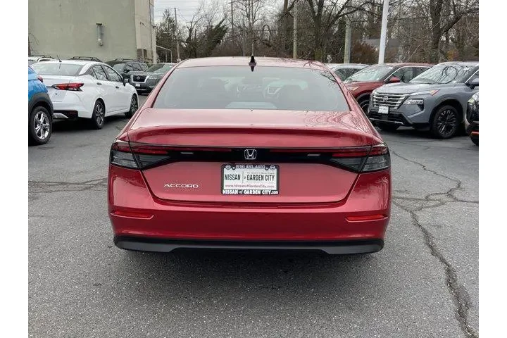 $24550 : Honda Accord 2025 SE 4dr Sed image 5