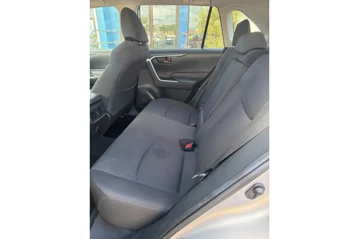 $29995 : Toyota RAV4 2024 LE 4dr SUV image 10