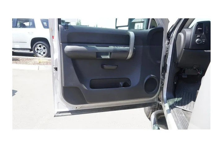$17999 : 2008 Silverado 2500HD LT w/1LT image 10