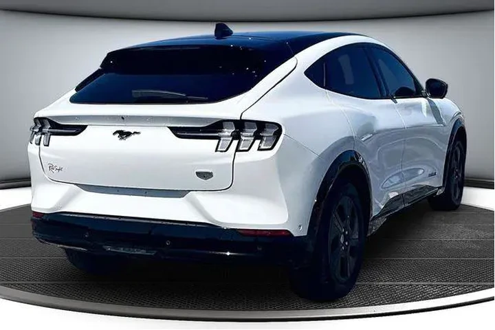 $34000 : Ford Mustang Mach-E 2023 AWD image 6