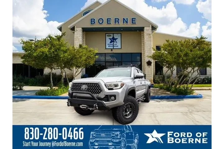 $31369 : Toyota Tacoma 2019 4x4 TRD O image 1