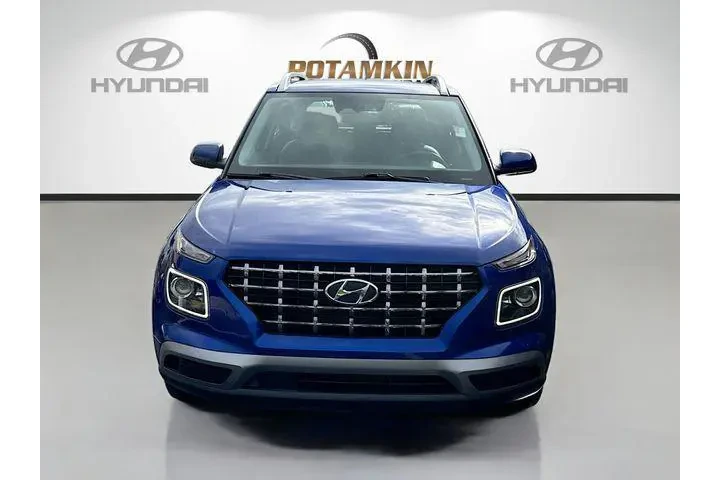 $18000 : Hyundai VENUE 2024 Limited 4 image 2
