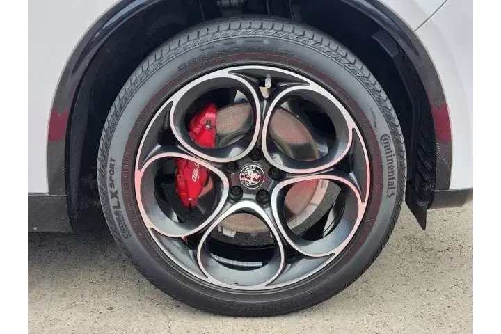 $39850 : Alfa Romeo Stelvio 2024 AWD image 10