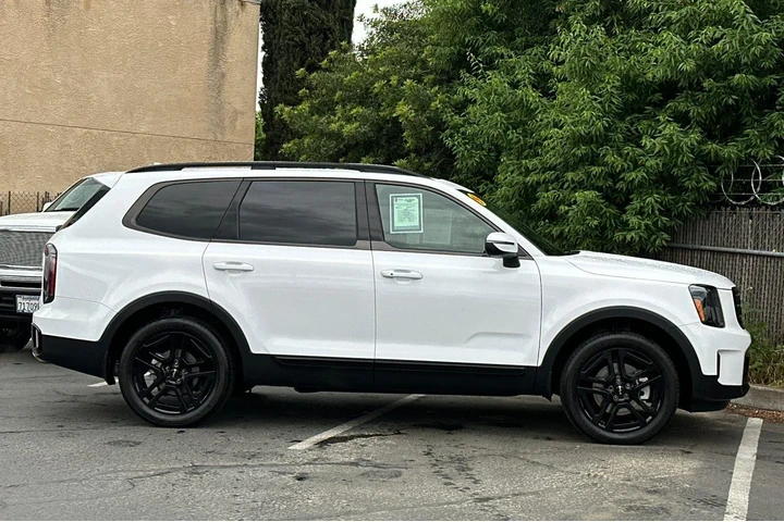 $39944 : Kia Telluride 2024 AWD EX 4d image 7