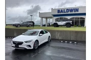 $19950 : Buick Regal Sportback 2018 A thumbnail