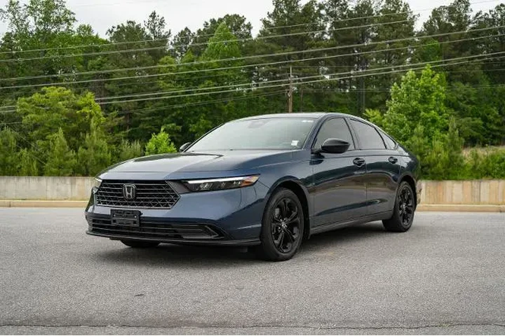 $28977 : Honda Accord 2025 SE 4dr Sed image 3