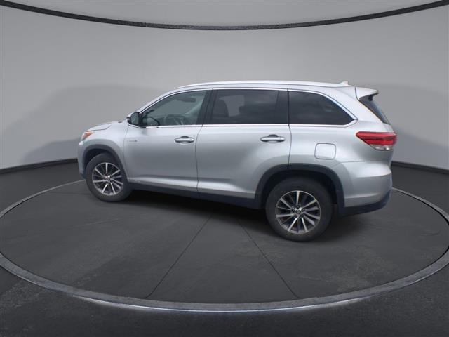$33000 : PRE-OWNED 2019 TOYOTA HIGHLAN image 6