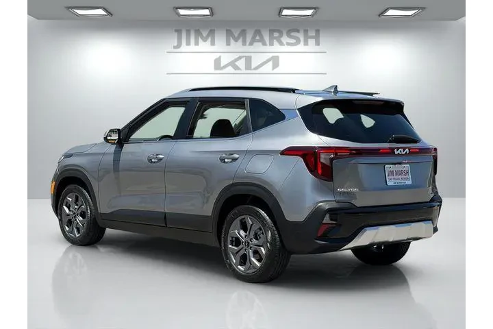 $22780 : Kia Seltos 2024 S 4dr SUV image 4