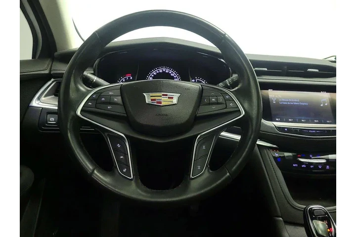 $21998 : Cadillac XT5 2019 Premium Lu image 10